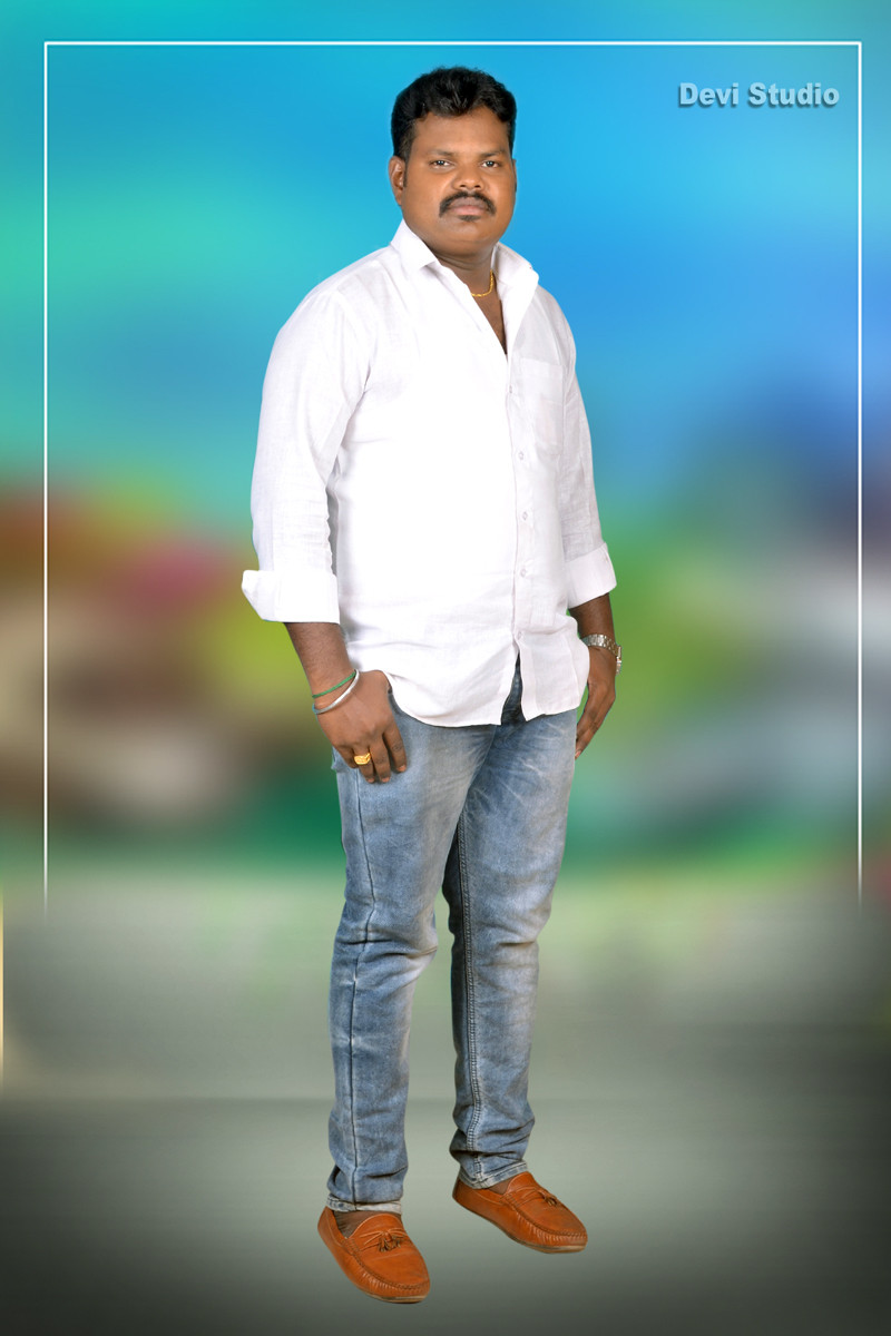 member-img